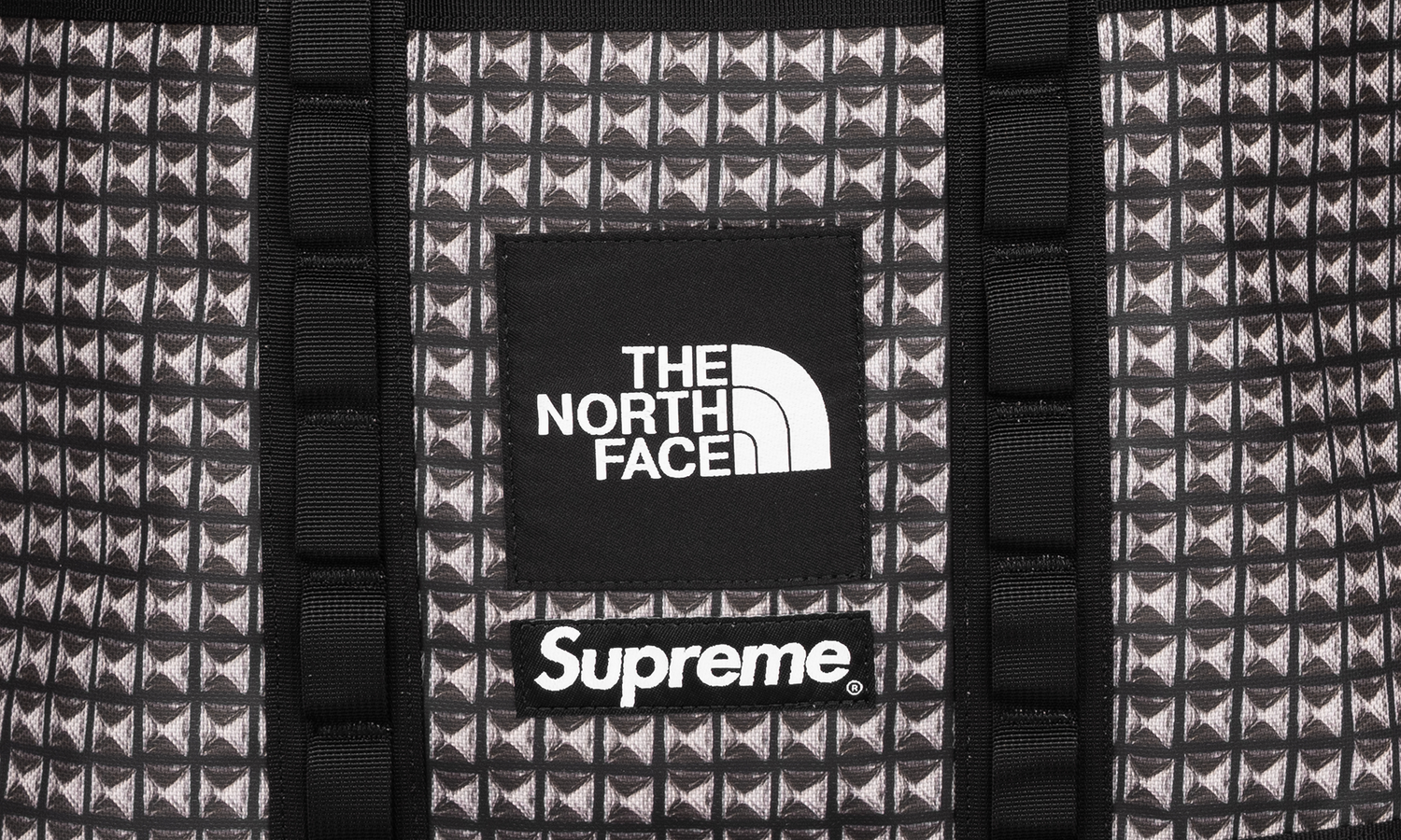 TNF Studded Explore Utility Tote "SS21" SU10302