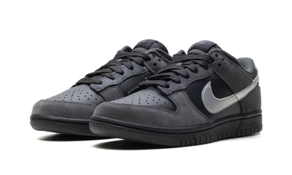 Dunk Low WMNS "Anthracite / Metallic Silver" II7636 001