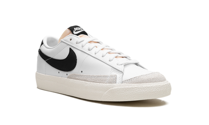 BLAZER LO WMNS "77 White Black" DC4769 102