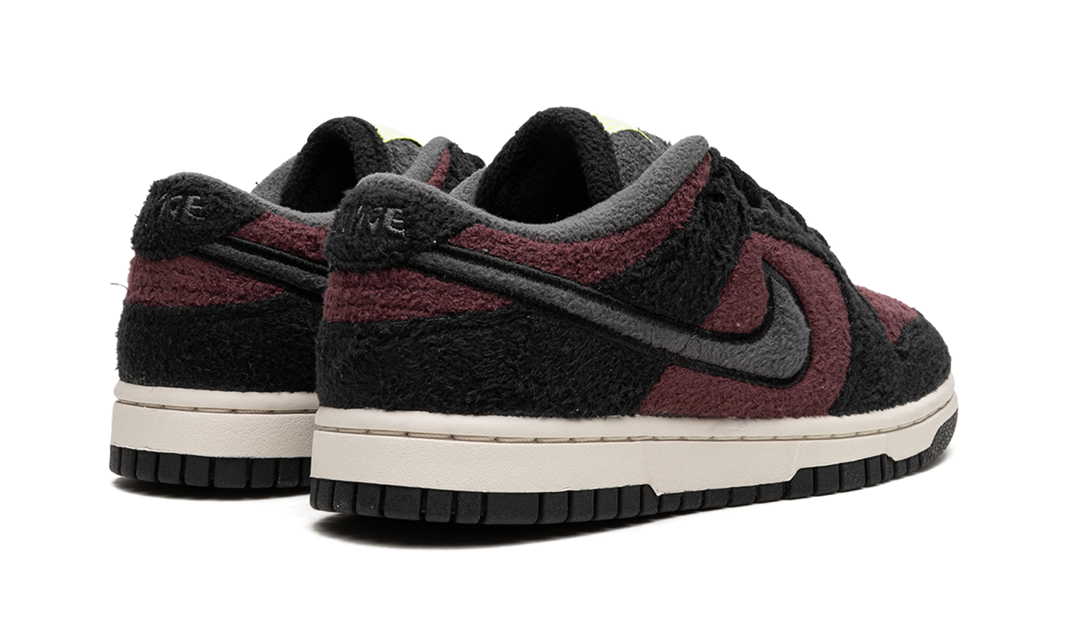 DUNK LO MNS WMNS "Fleece Pack Burgundy Crush" DQ7579 600