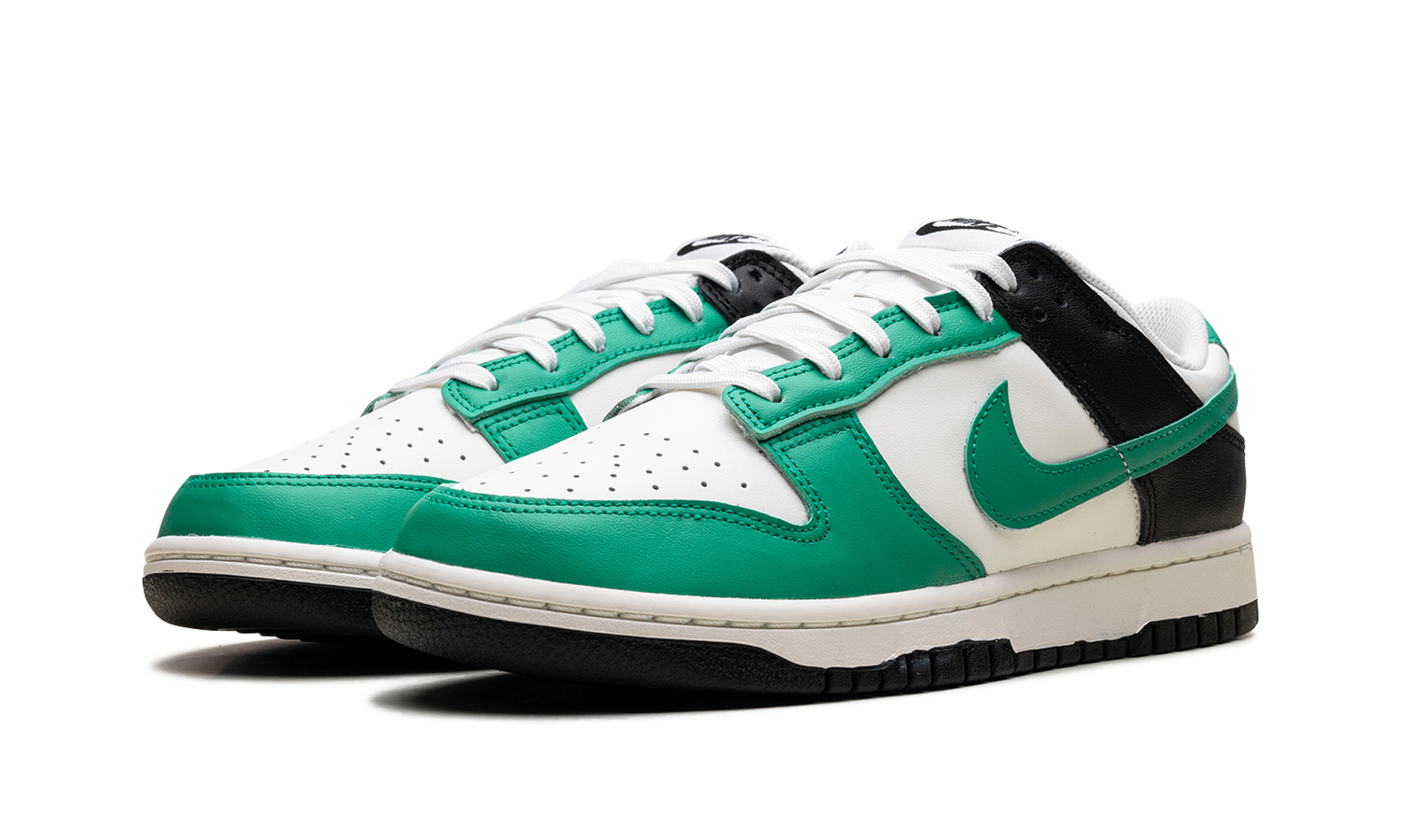 Dunk Low WMNS "Celtics" IB4363 133