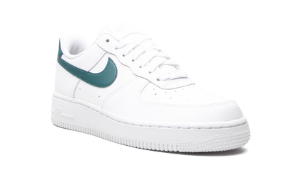 AIR FORCE 1 &