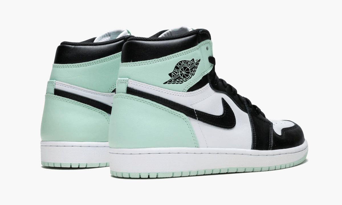 Jordan 1 Retro High Igloo
