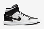 Jordan 1 Retro Mid Reverse Black Toe (W)