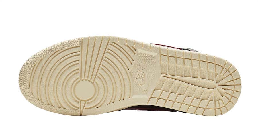 Jordan 1 Retro High OG Defiant Couture
