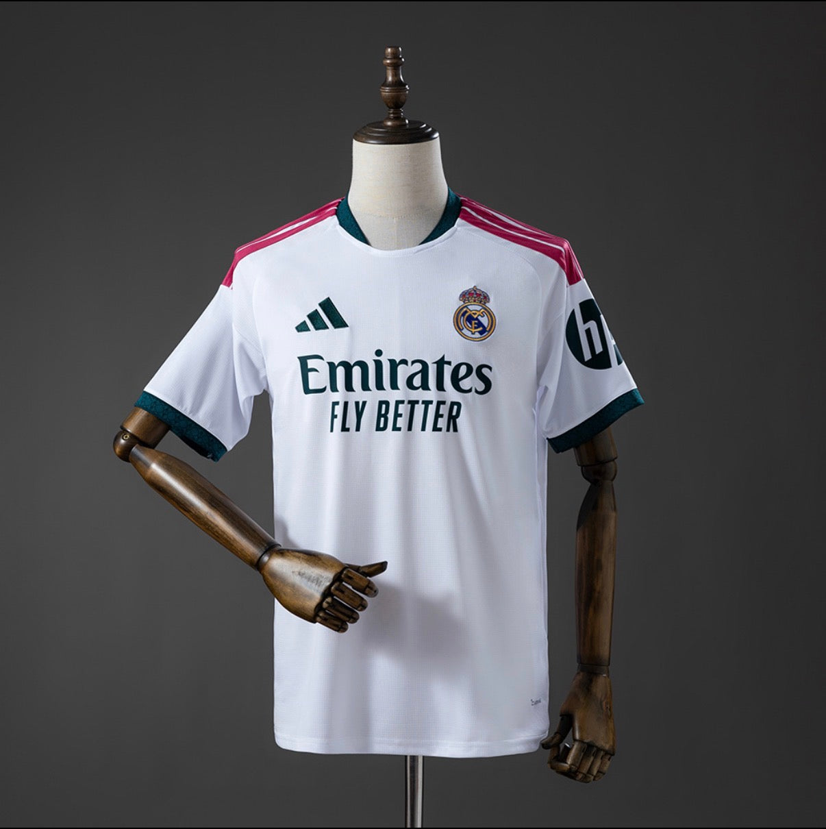 REAL MADRID DOMICILE 2026/27