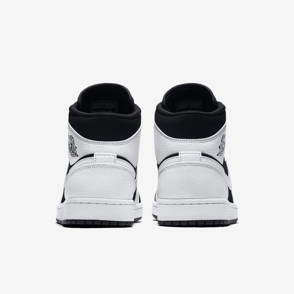 Jordan 1 Mid White Black ‘Tuxedo’