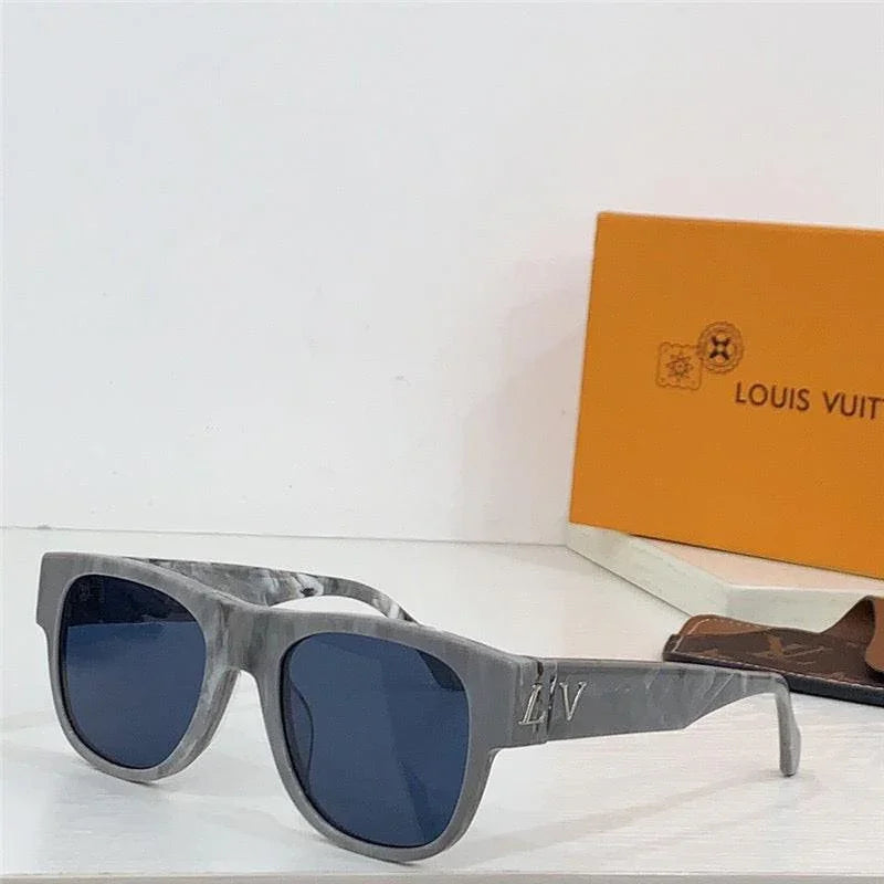 Louis Vuitton Sunglasses Hopscotch LV Z1344E Men 53 21 145 Sunglasses  ✨