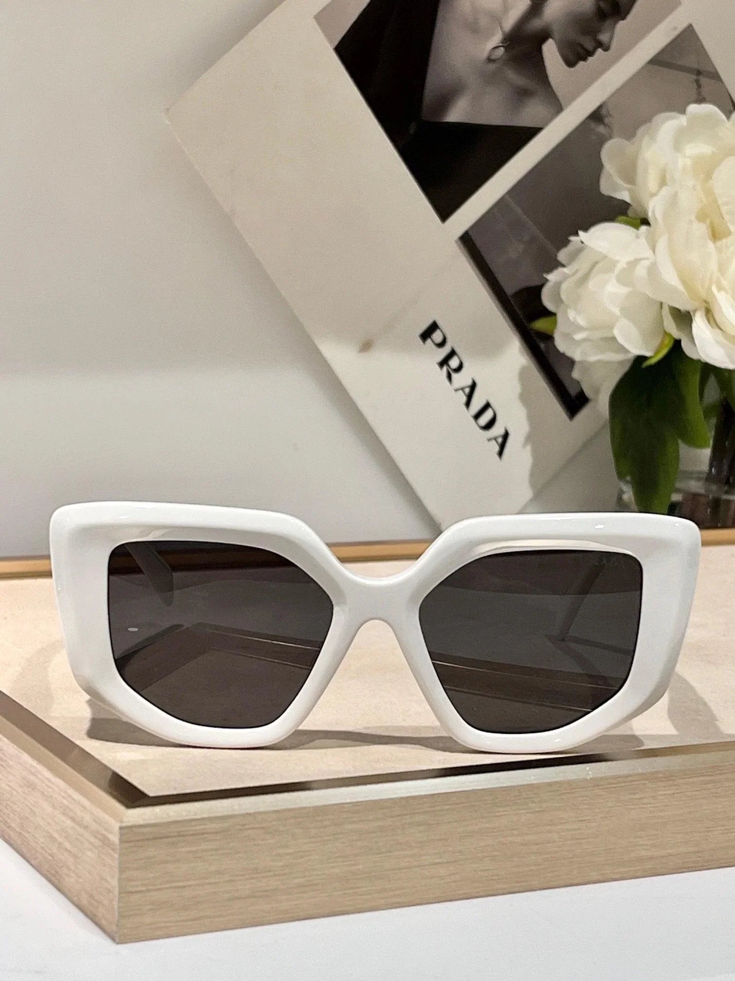 Prada PR 14Z SYMBOLE Fit Sunglasses $550 🟥