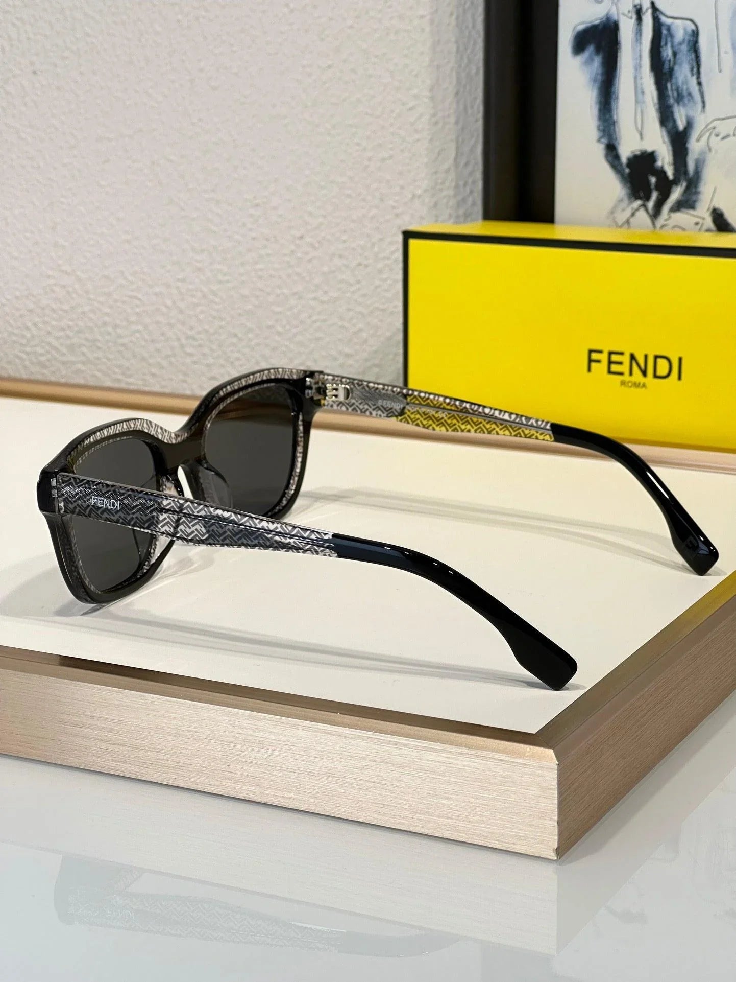 Fendi FE 40077I Men's Sunglasses✨