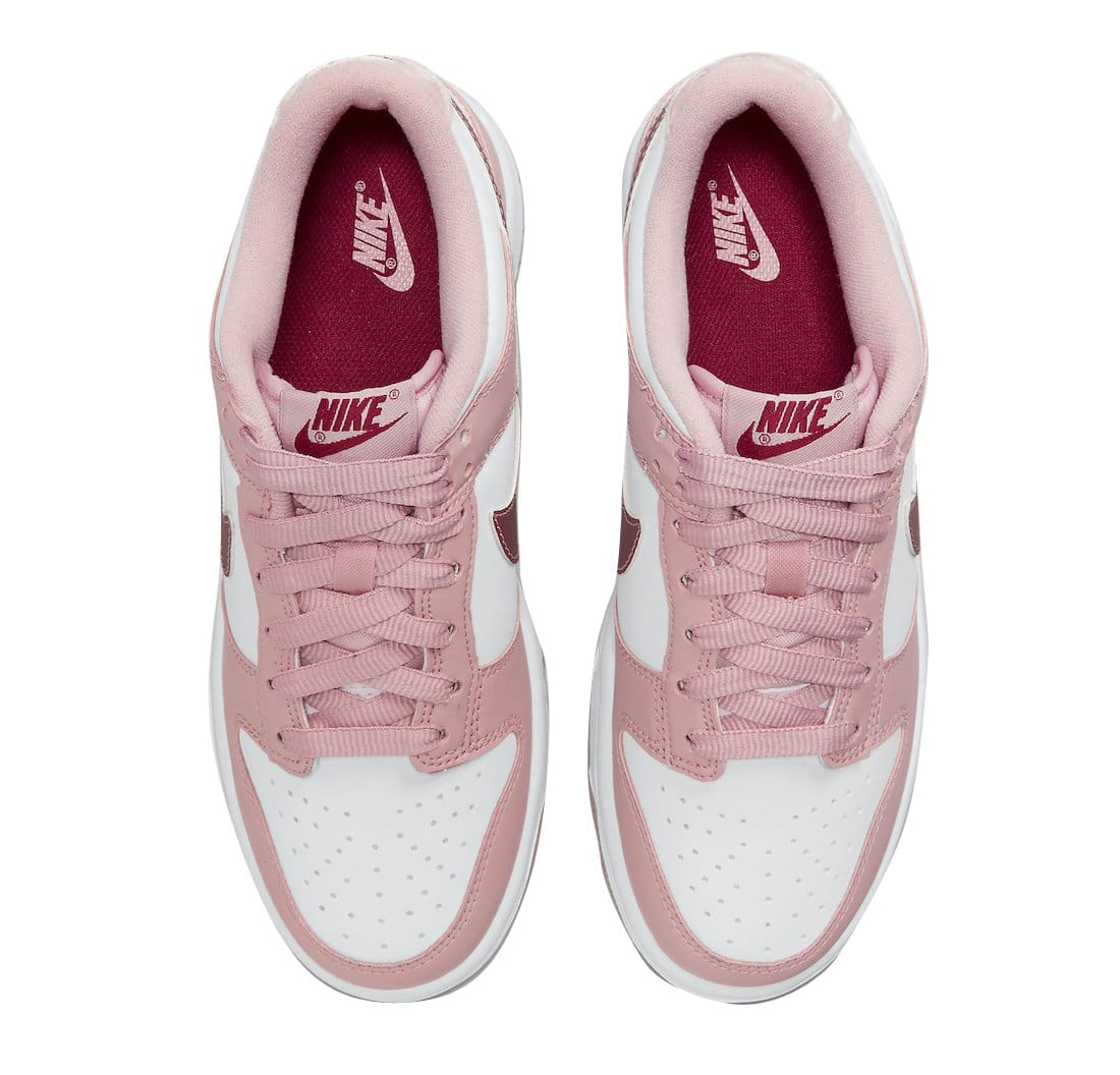 Nike SB Dunk Low GS Pink Velvet