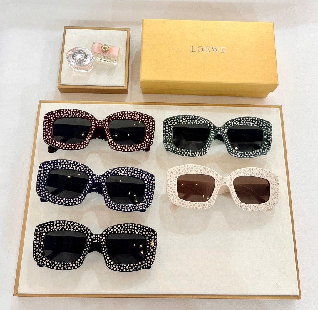NEW SEASON Loewe Pavé Screen LW 4114 IS 90A Geometric Sunglasses ✨