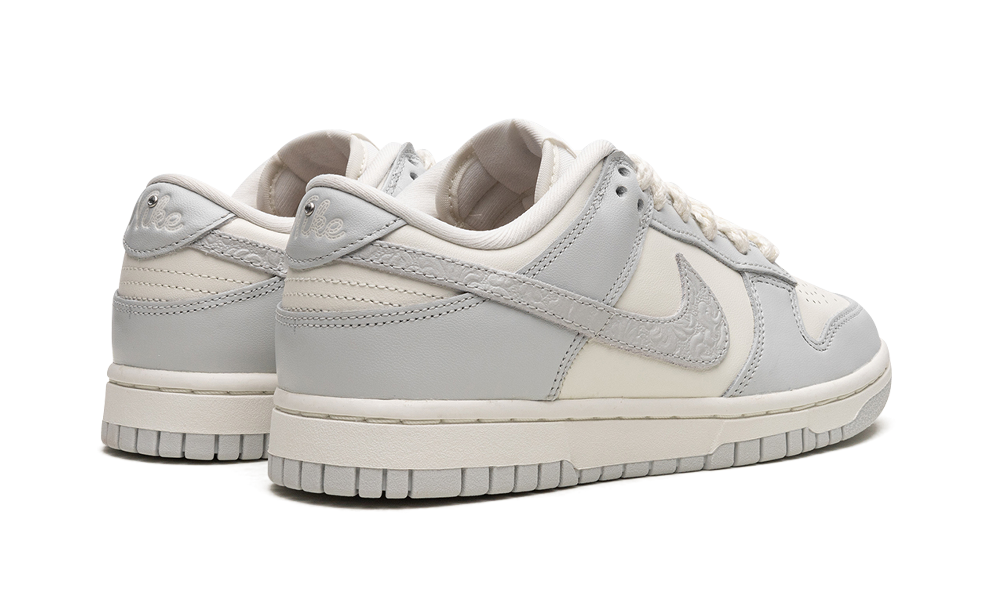 DUNK LOW WMNS "Needlework" FJ4553 133