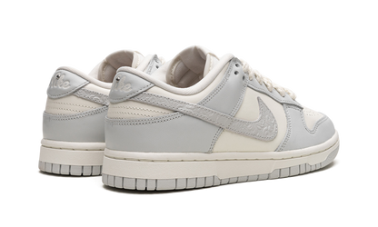 DUNK LOW WMNS "Needlework" FJ4553 133