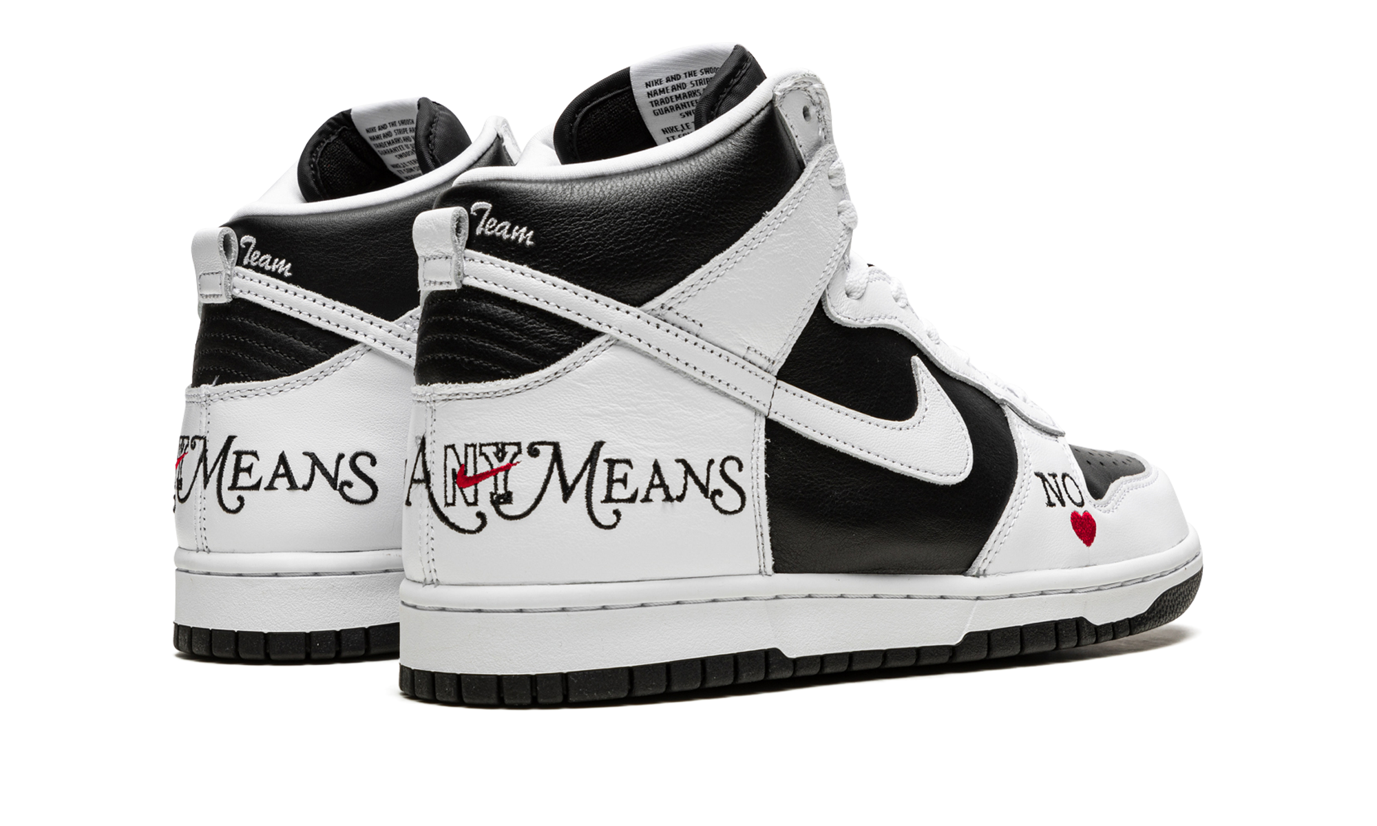 SB Dunk High "Supreme - By Any Means - White/Black" DN3741 002