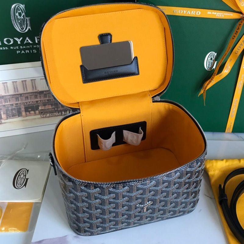 Goyard Muse Vanity Case In Goyardine Canvas 11 colors ✨