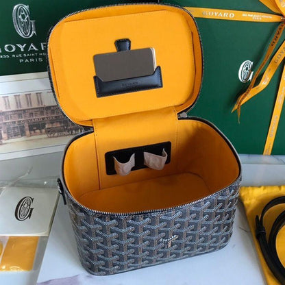 Goyard Muse Vanity Case In Goyardine Canvas 11 colors ✨