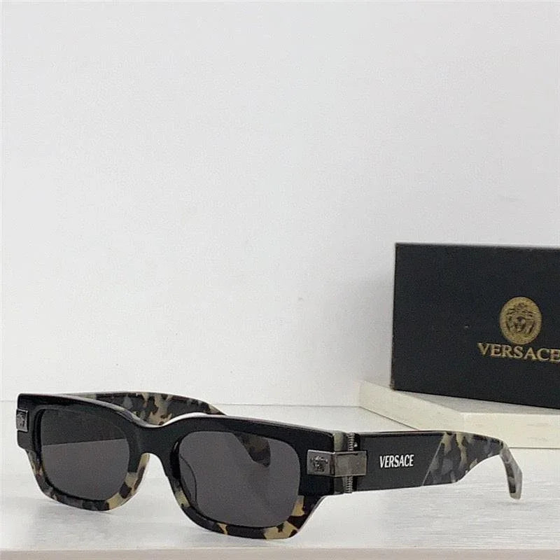 Versace VE4465 GB1/87 53-18 Rectangle Unisex SUNGLASSES ✨
