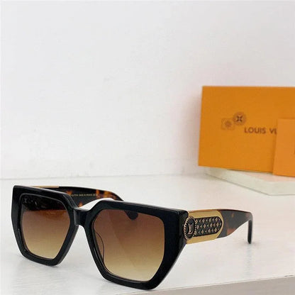 Louis Vuitton LV Z2038E Twist Round Women&