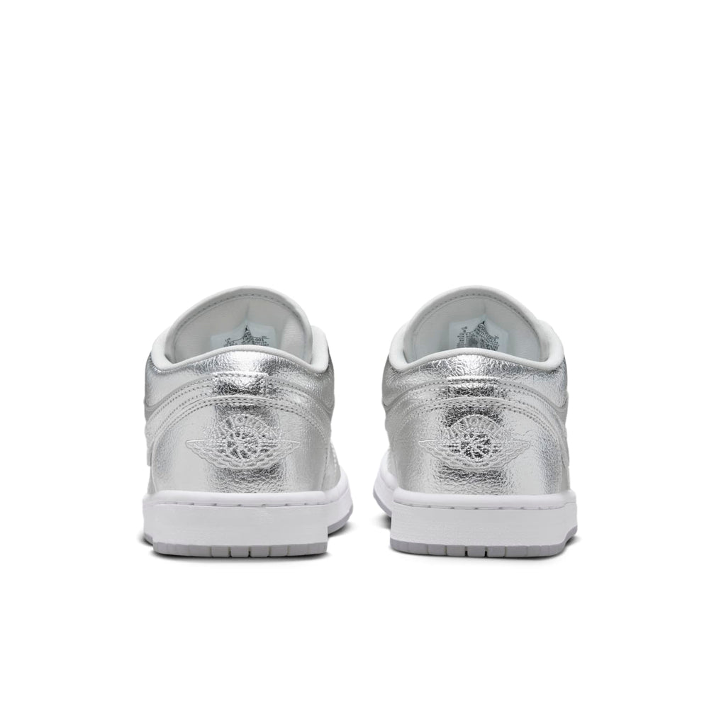 Air Jordan 1 Low SE ‘Metallic Silver’
