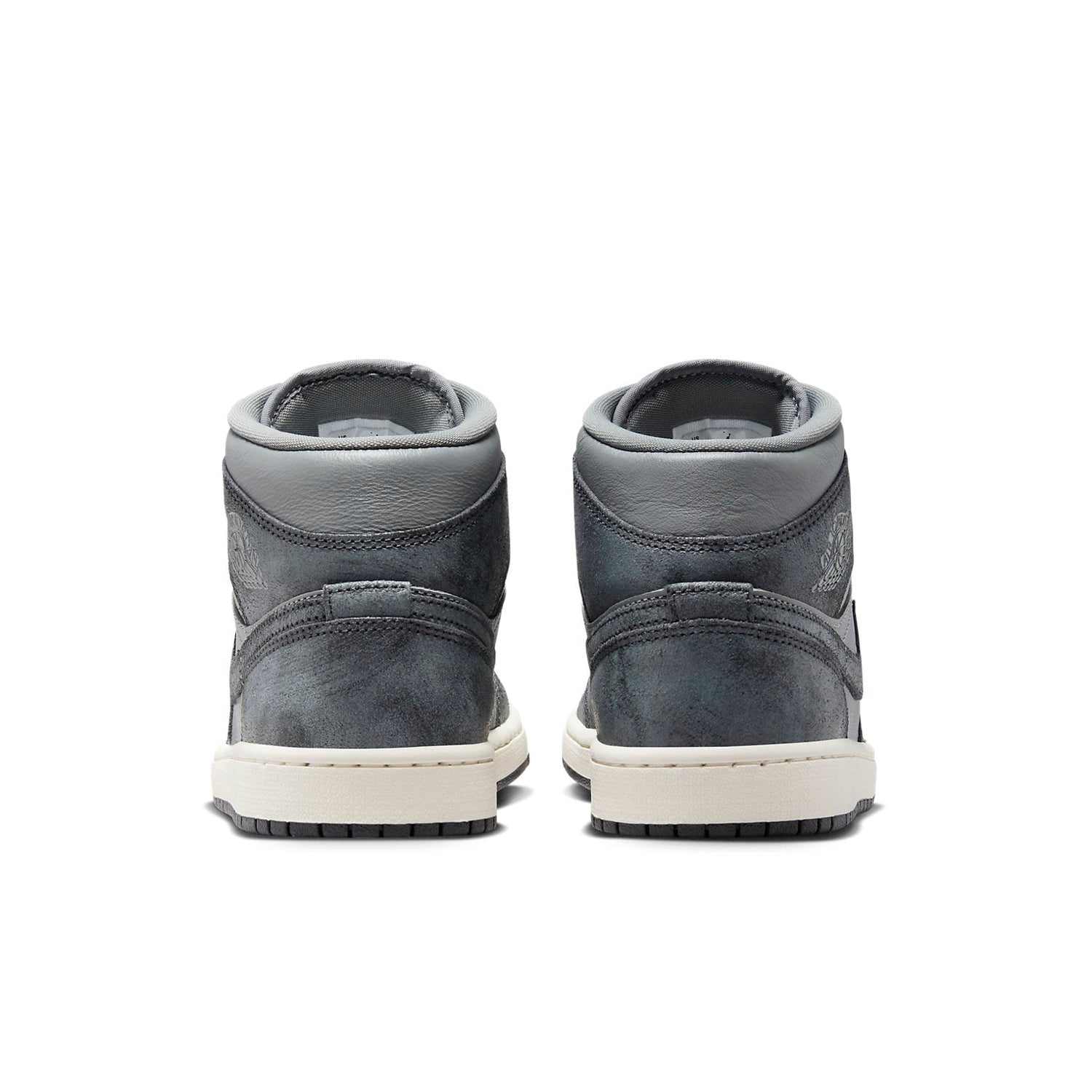 Air Jordan 1 Mid ‘Distressed Smoke Grey’