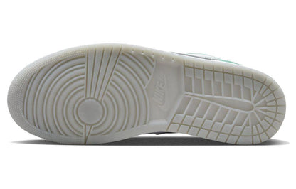Air Jordan 1 Low ‘New Emerald’
