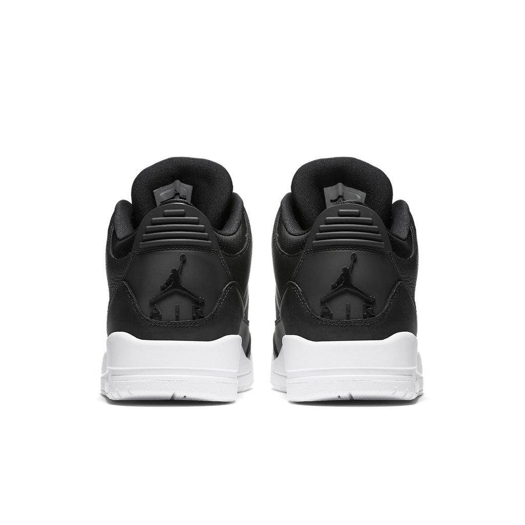 Air Jordan 3 Retro ‘Cyber Monday’