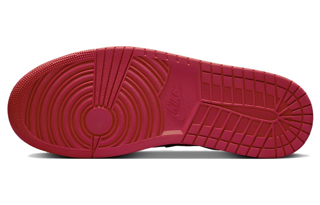 Air Jordan 1 Mid ‘Alternate Bred 2022’