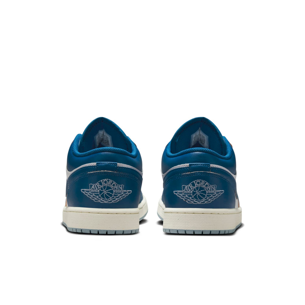 Air Jordan 1 Low SE ‘Industrial Blue’