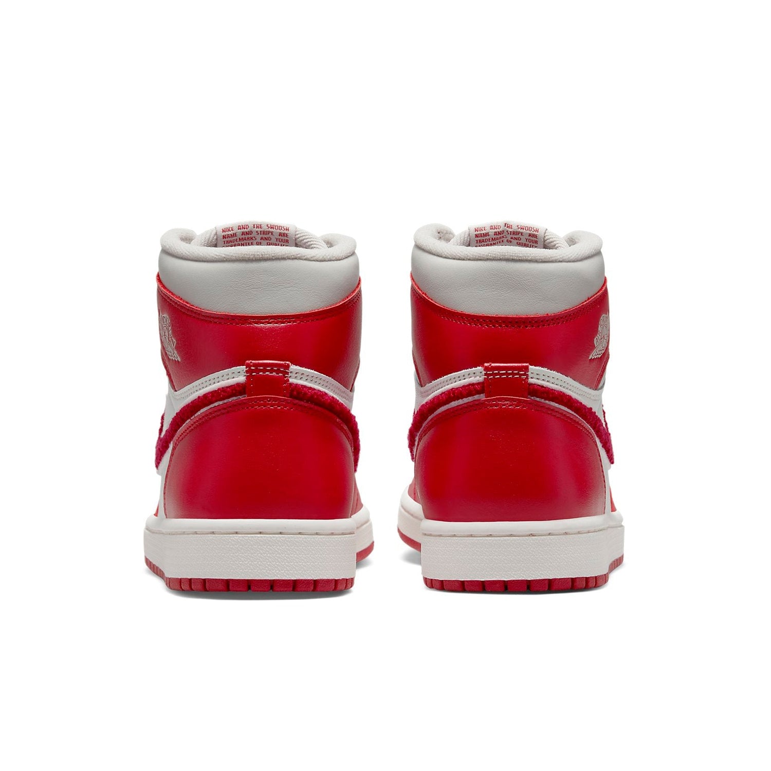 Air Jordan 1 High OG ‘Newstalgia Chenille’
