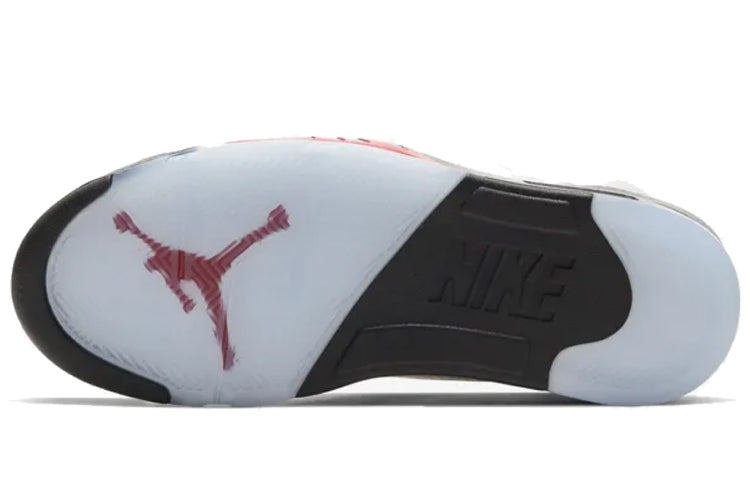 Air Jordan 5 Retro ‘Fire Red’