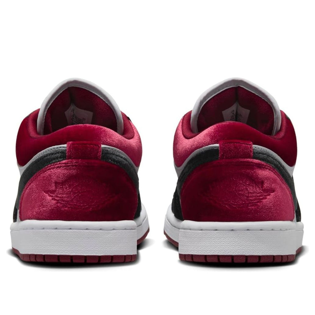 Air Jordan 1 Low SE ‘Velvet Black Toe’