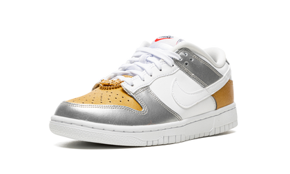 DUNK LOW WMNS "Gold White Silver" DH4403 700