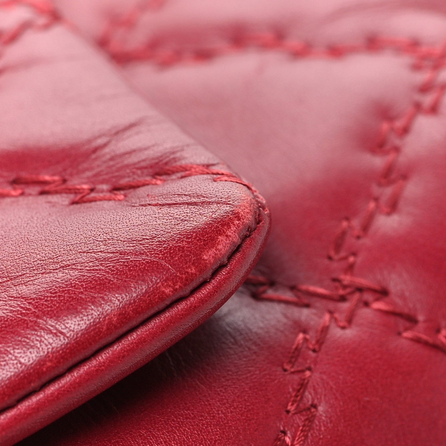 Calfskin Quilted Double Stitch Hamptons Clutch with Chain Red Red