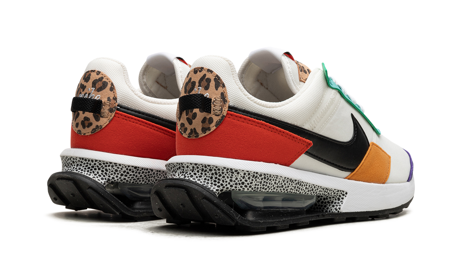 AIR MAX PRE-DAY SE WMNS "Safari" DH5111 100