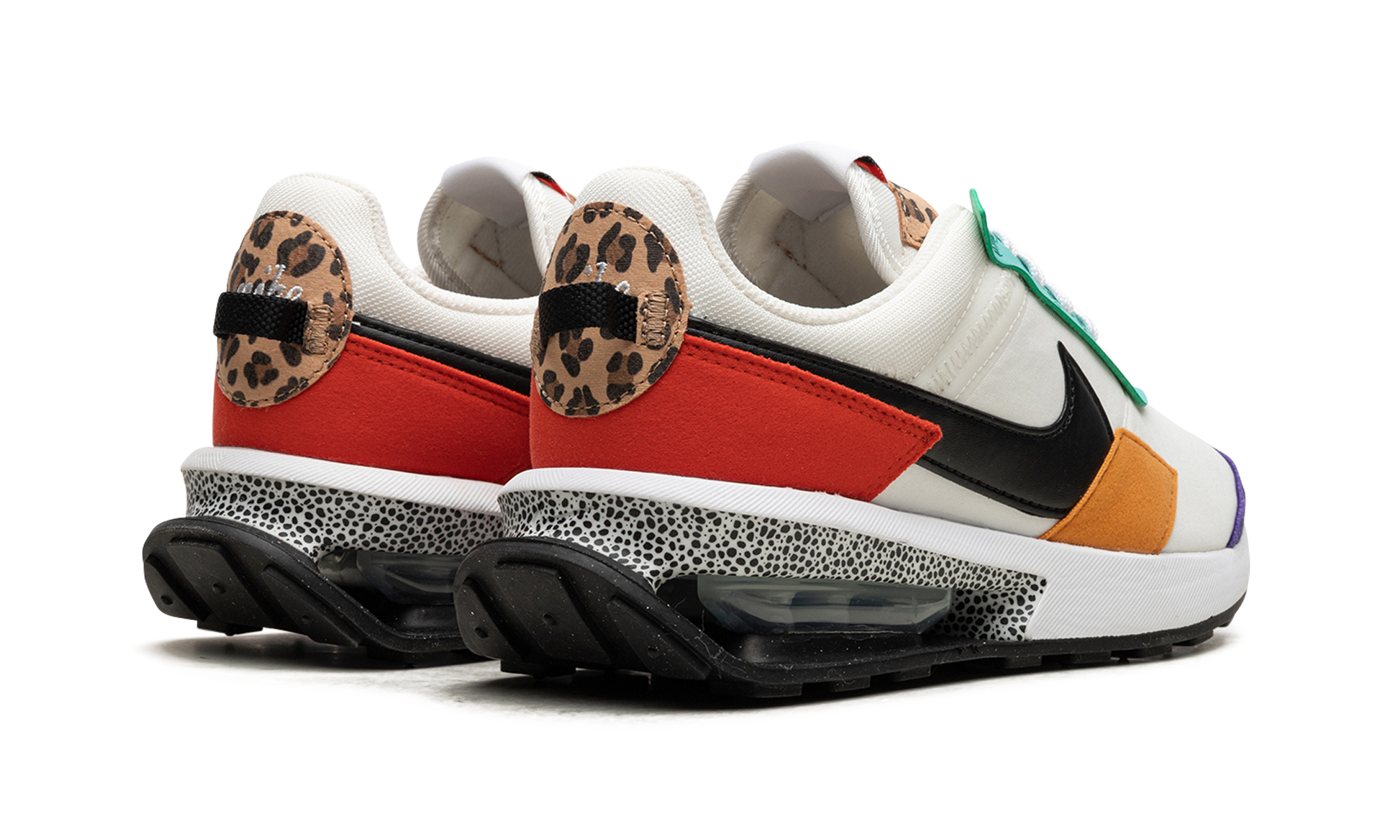 AIR MAX PRE-DAY SE WMNS "Safari" DH5111 100