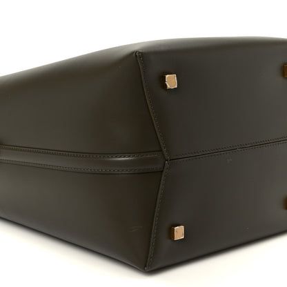Shiny Calfskin Le 37 Bucket Bag Deep Musk