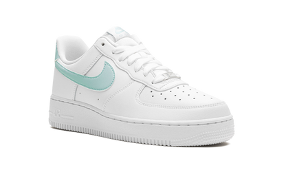 AIR FORCE 1 &