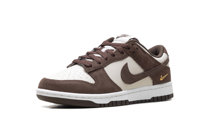 Dunk Low Suede WMNS "Light Orewood Brown / Baroque Brown / White" IO4244 102