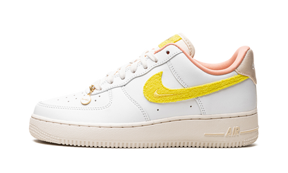 AIR FORCE 1 &