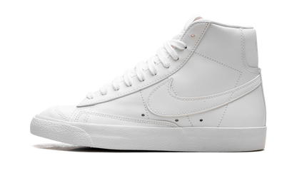 Blazer Mid &