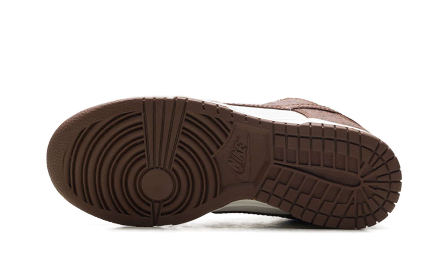 Dunk Low WMNS "Embossed Baroque Sail Fauna Brown" IF3944 100