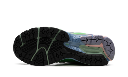 1906R "Green Astral Purple" M1906RVA