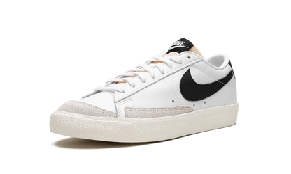 BLAZER LO WMNS "77 White Black" DC4769 102