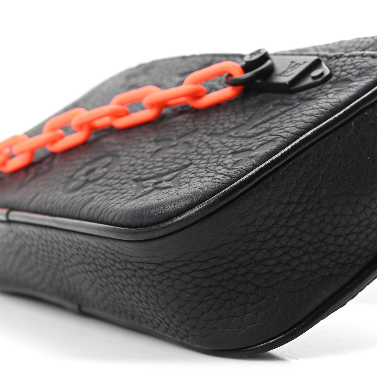 Taurillon Monogram Uniformes Solar Ray Soft Pochette Volga Belt Bag Black