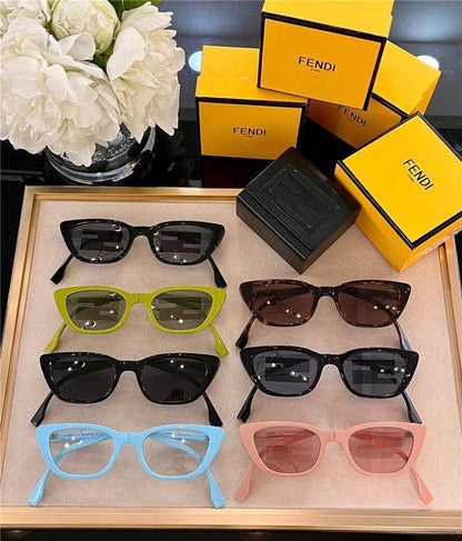 FENDI Foldable acetate sunglasses FD40089✨