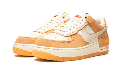 AIR FORCE 1 SHADO MNS WMNS "Sisterhood - Cashmere" DM8157 700