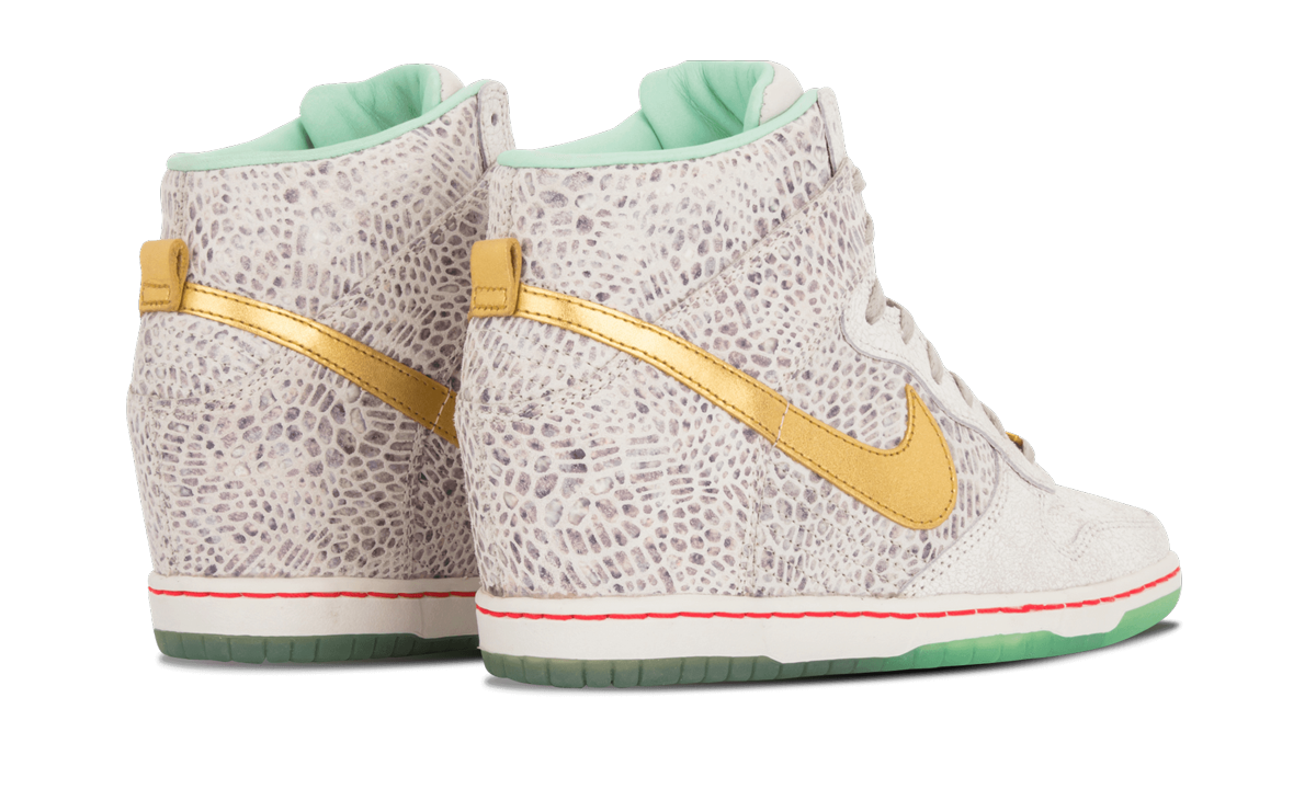 DUNK SKY HI YOTH QS MNS WMNS "Year Of The Horse" 649464 001