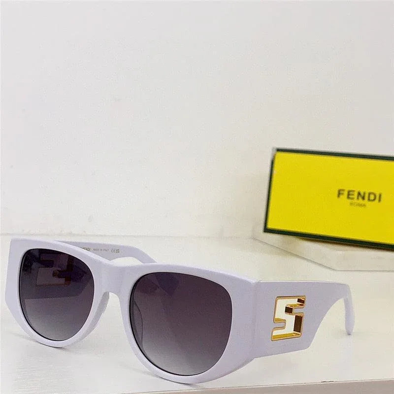 Fendi BAGUETTE FE 40109 I 01A Oval Sunglasses Women&