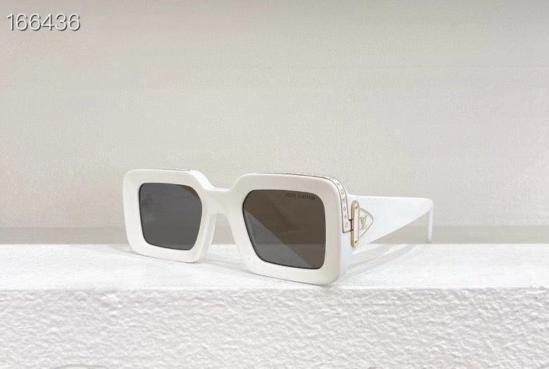 LOUIS VUITTON Z1166W 1.1 Millionaires Rectangular Sunglasses  ✨